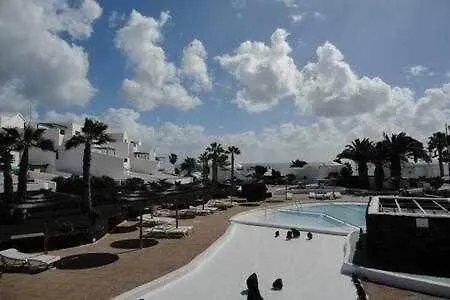 Bonito Reformado En Coronas Costa Teguise