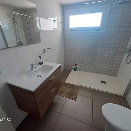Apartamento Bonito Reformado En Coronas *